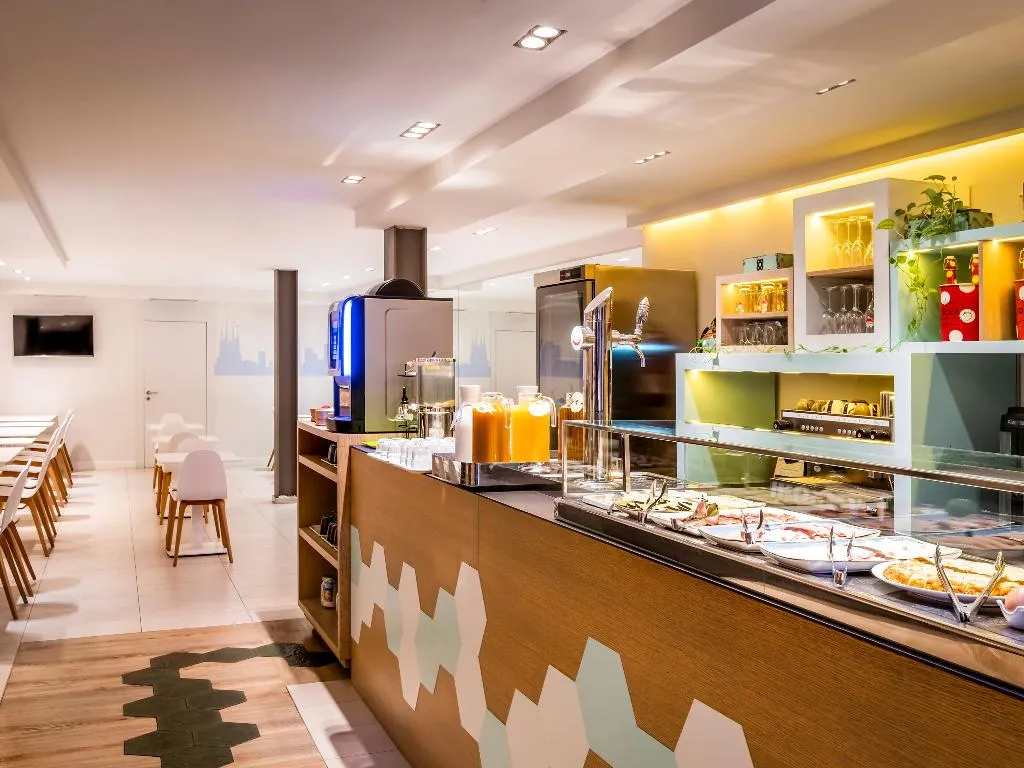 Restaurant, Ibis Styles Barcelona Centre, Barcelona