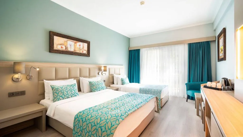 Room, Aqua Fantasy Aquapark Hotel & Spa, Izmir