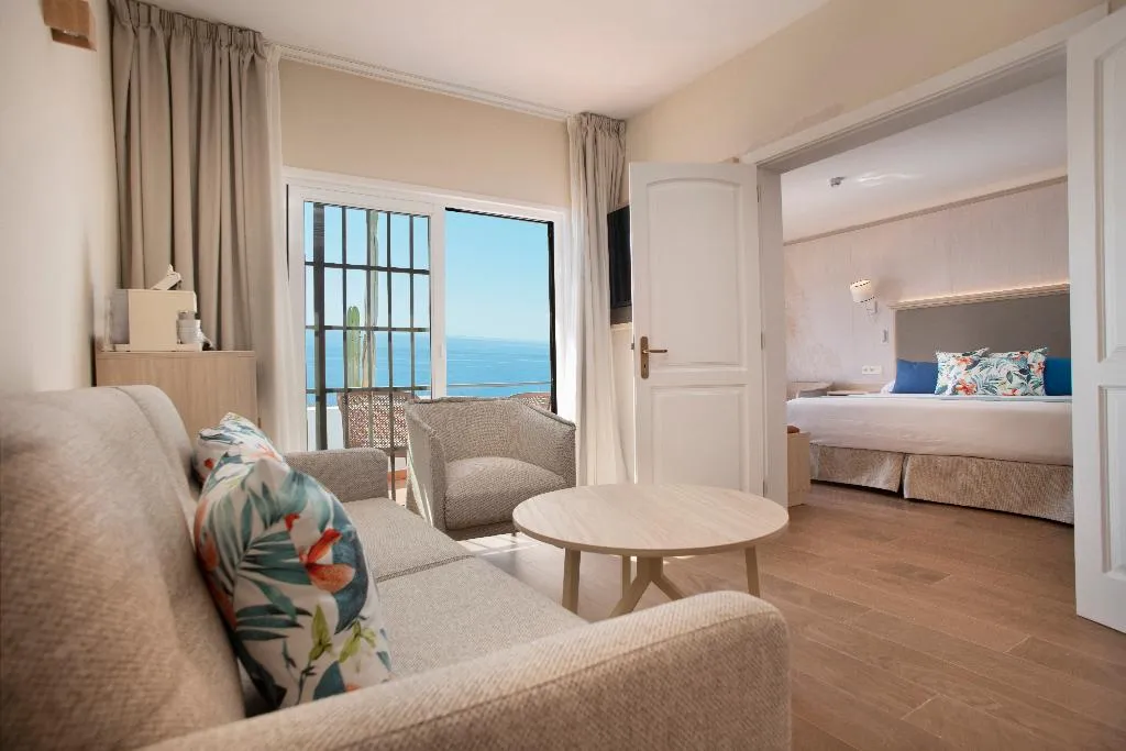 JUNIOR SUITE STANDARD Room, Hotel Jardín Tecina, La Gomera