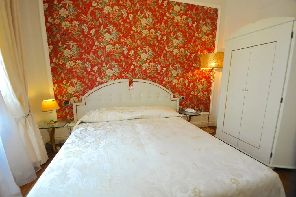 SINGLE CLASSIC Room, C-hotels De Rose, Florence