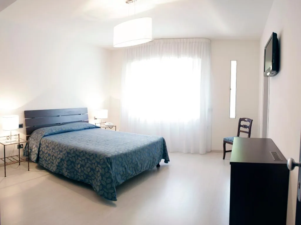Double or Twin STANDARD Room, Sorriso, Venice