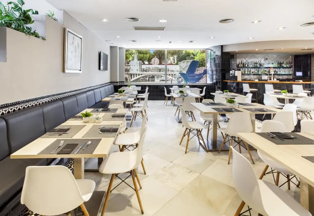 Bar, Catalonia Hispalis, Seville