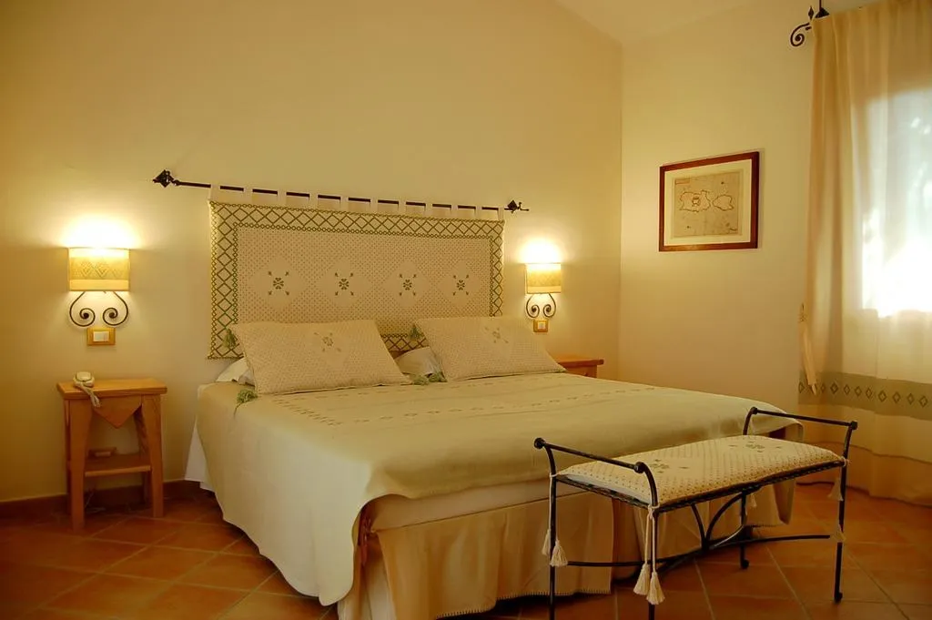 DOUBLE SUPERIOR Room, Hotel Aldiola Country Resort, Olbia