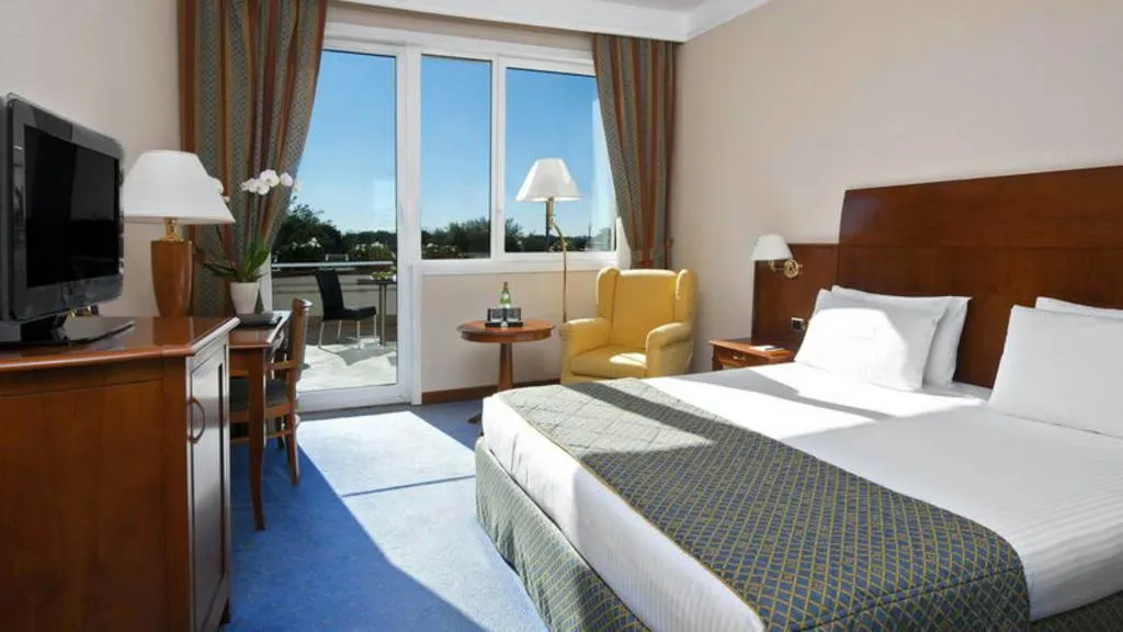 Room, Roma Aurelia Antica, Rome