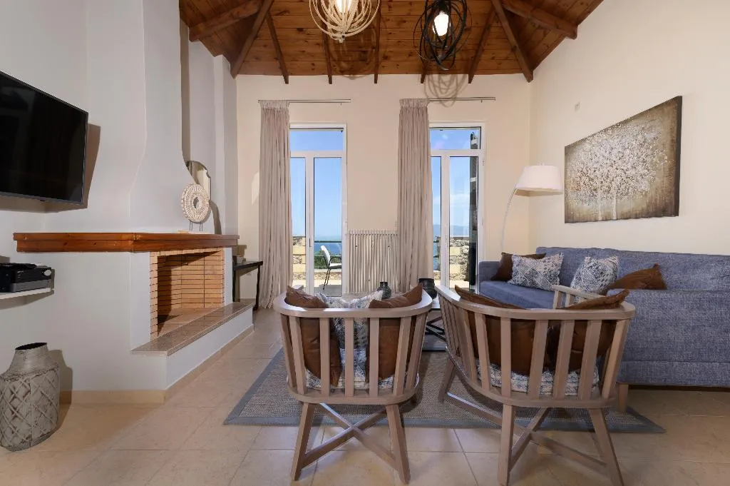 VILLA WITH PRIVATE POOL Room, Searocks Exclusive Village, Kalamata