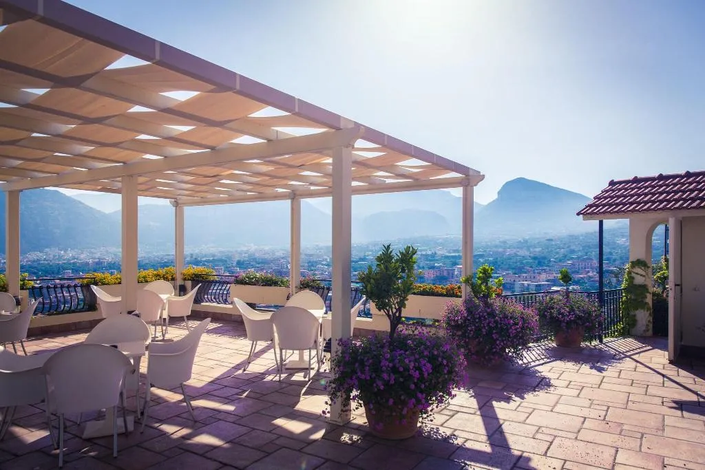 Terrace, Hotel Cristina, Naples
