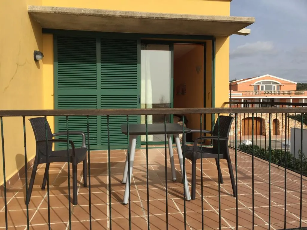 CHALET TWO BEDROOMS Room, Chalets Miramar, Menorca