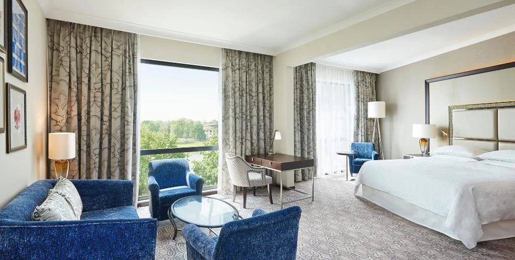 Room, Sheraton Grand Krakow, Krakow