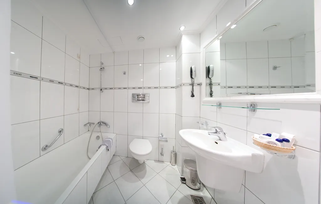 Room, Emmantina, Athens