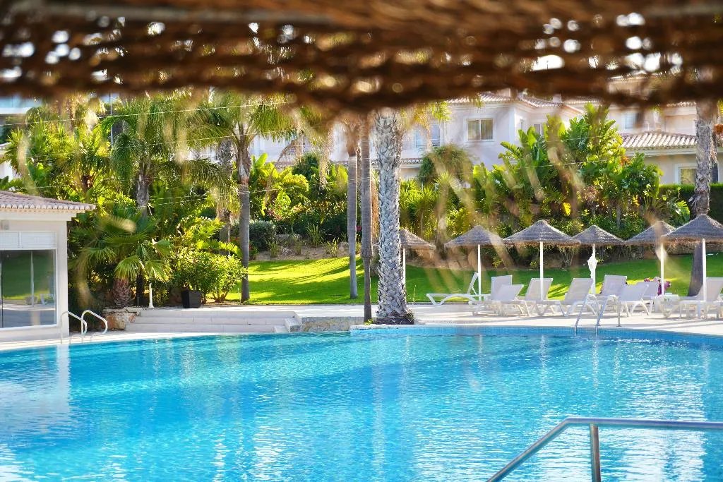 Pool, Clube Porto Mós, Algarve