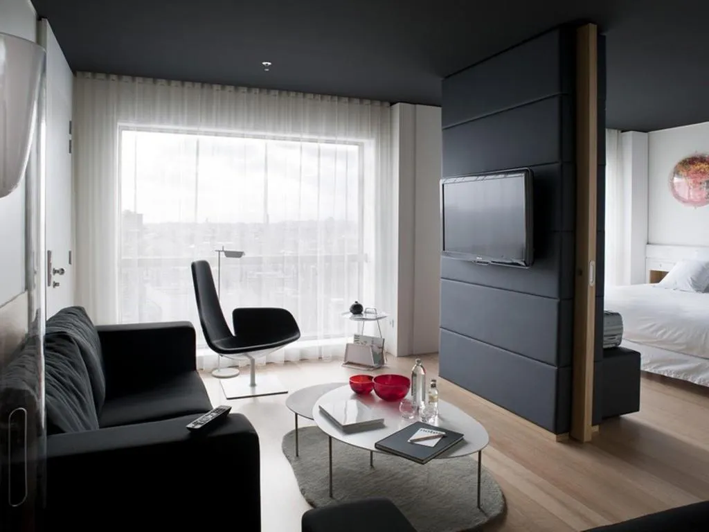 FAMILY ROOM DELUXE Room, Barcelo Sants, Barcelona