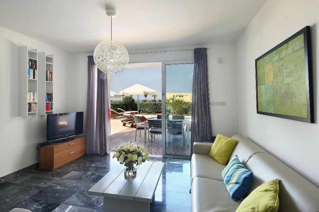 Room, Paradise Cove Luxurious Beach Villas, Cyprus