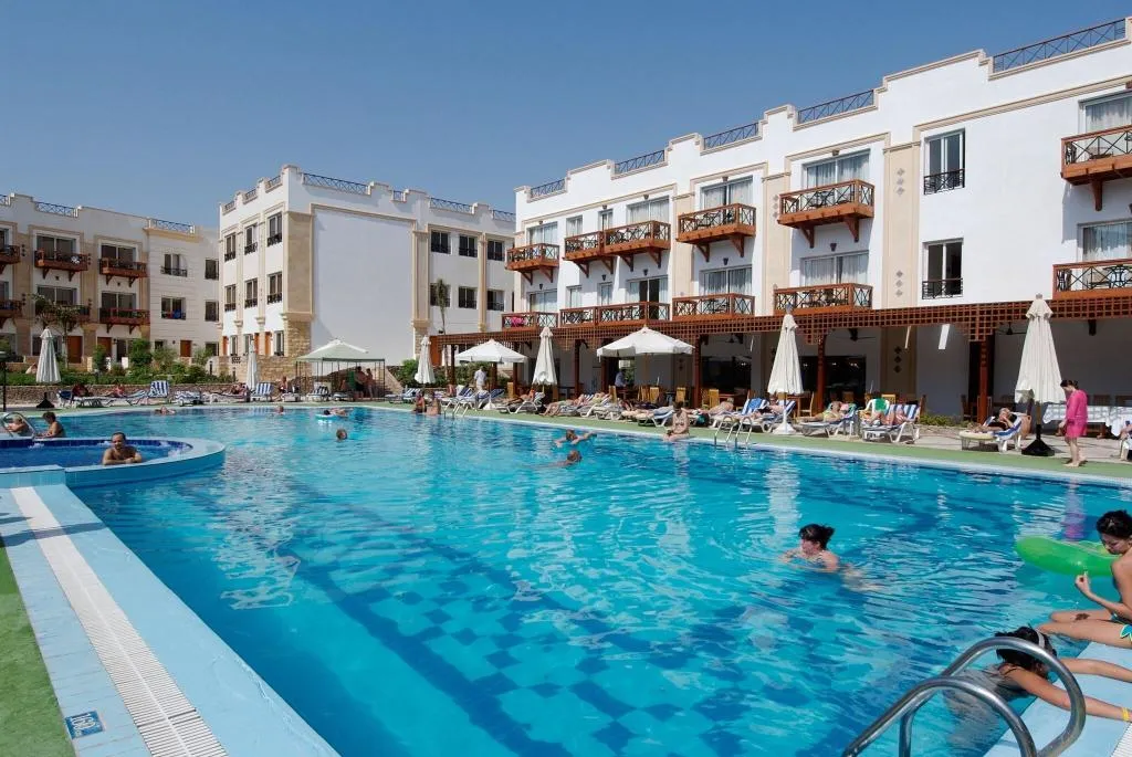 Pool, Falcon Naama Star Hotel, Red Sea Riviera