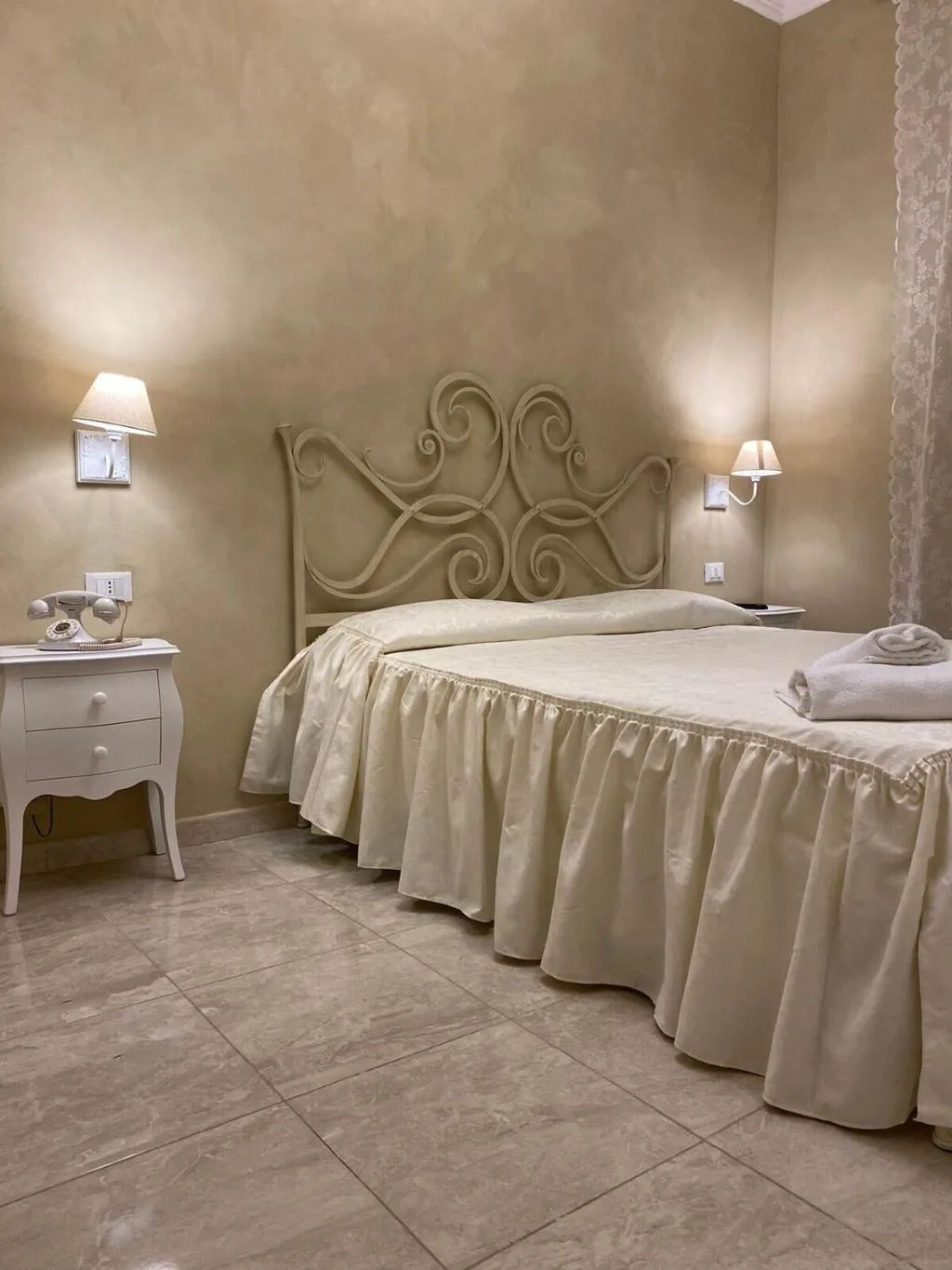 General view, Boutique Hotel Calais Milano, Milan