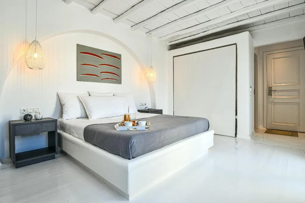 SUITE CLASSIC SEA VIEW Room, The One Mykonos, Mykonos