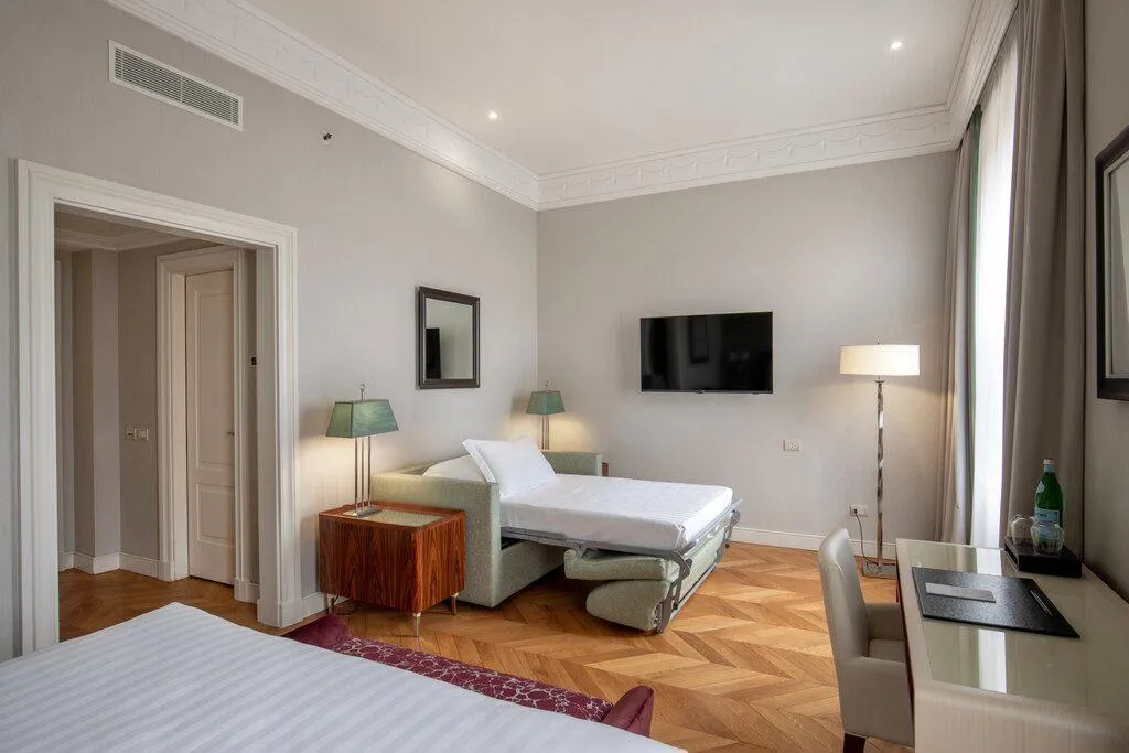 TRIPLE DELUXE Room, Rose Garden Palace, Rome