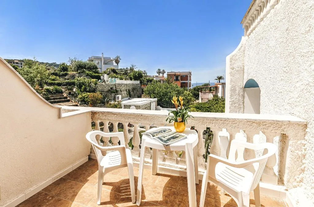 Double or Twin SEA VIEW Room, Galidon Wellness Park & SPA, Naples