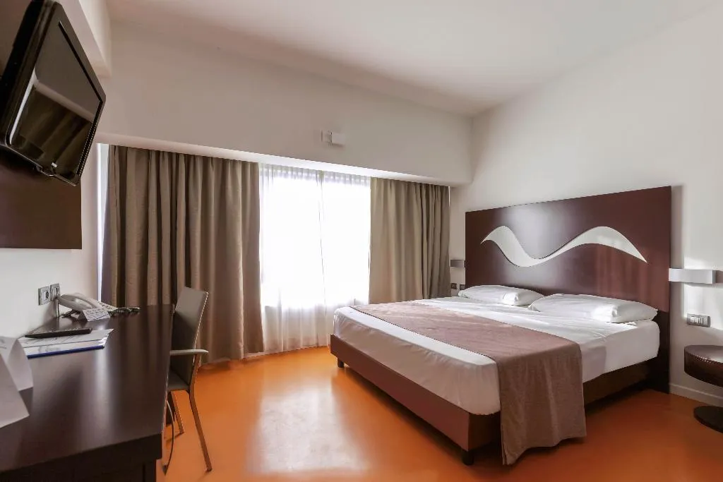 DOUBLE EXECUTIVE Room, Poseidon, Naples
