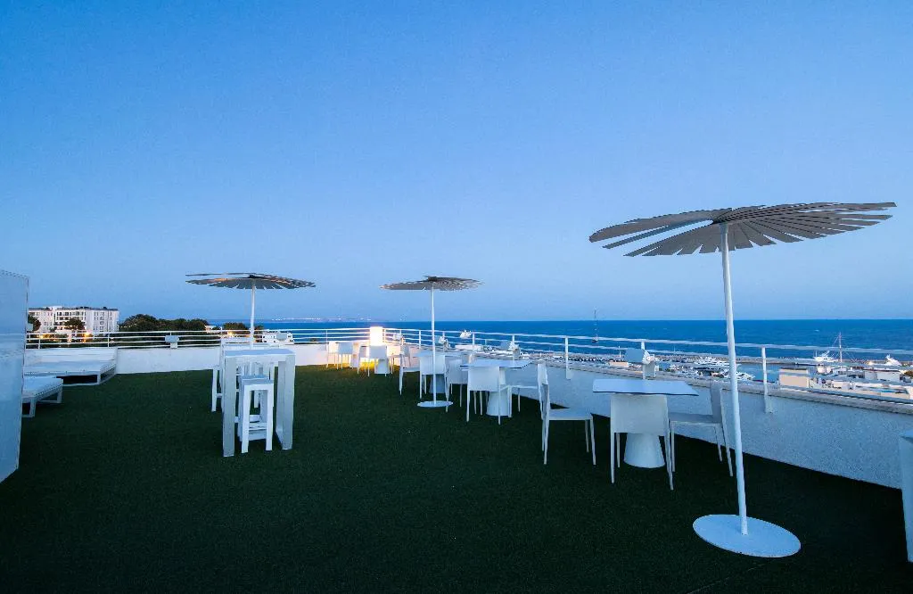 Bar, Leonardo Boutique Hotel Port Portals - Adults only, Majorca