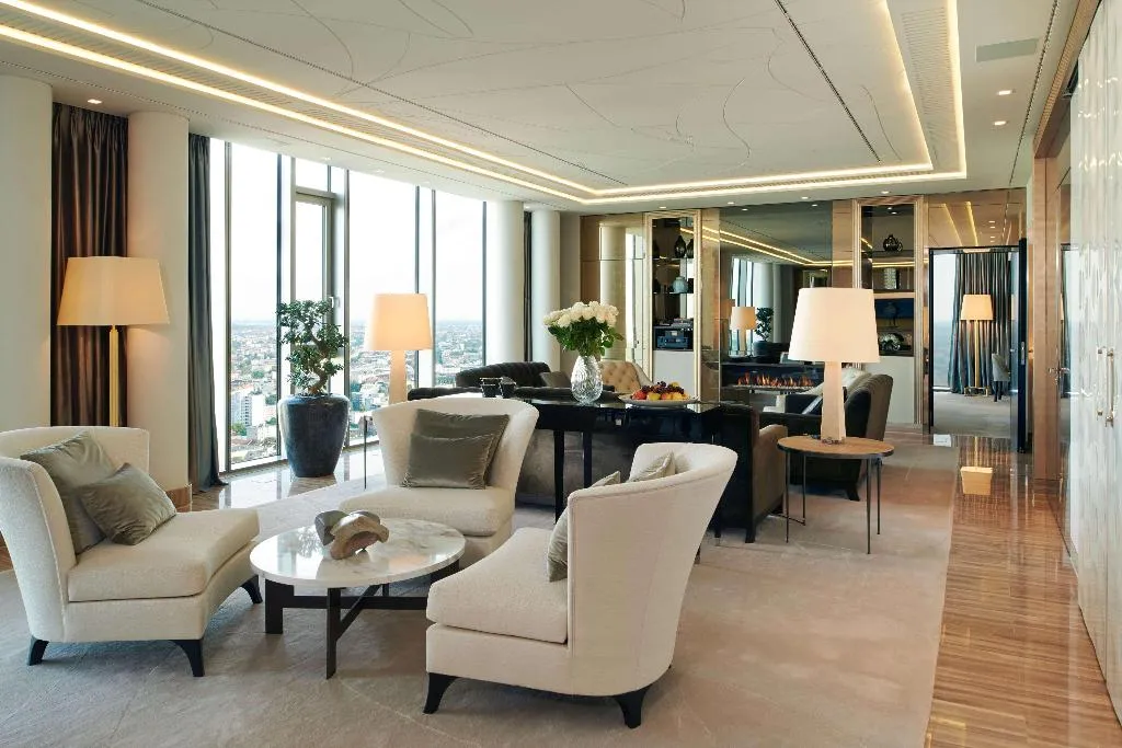 SUITE STANDARD Room, Waldorf Astoria Berlin, Berlin