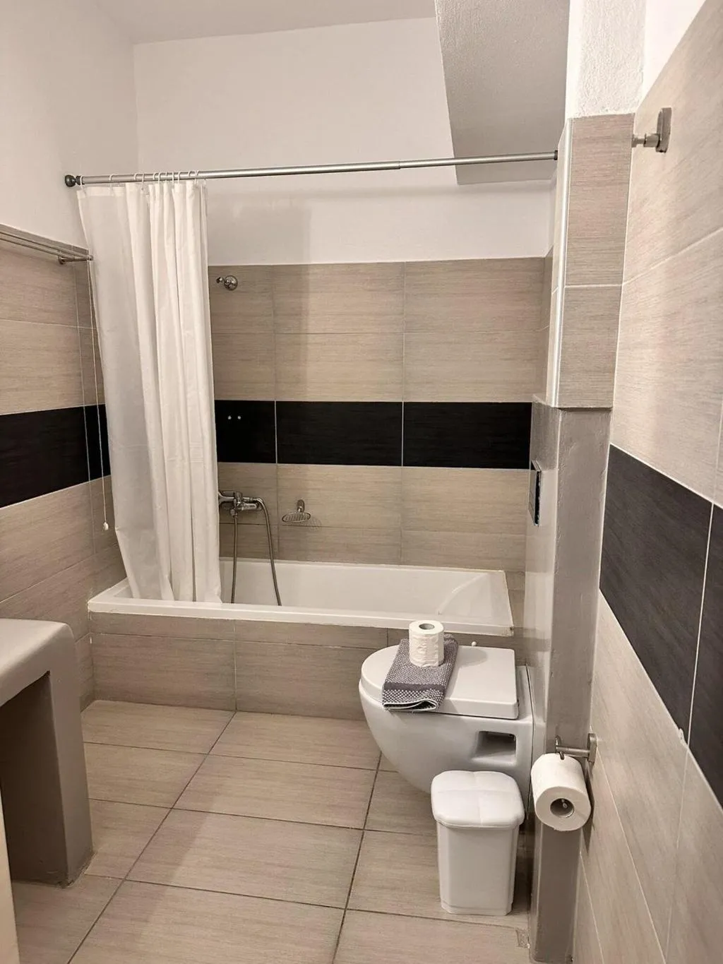 Room, Olympic, Santorini