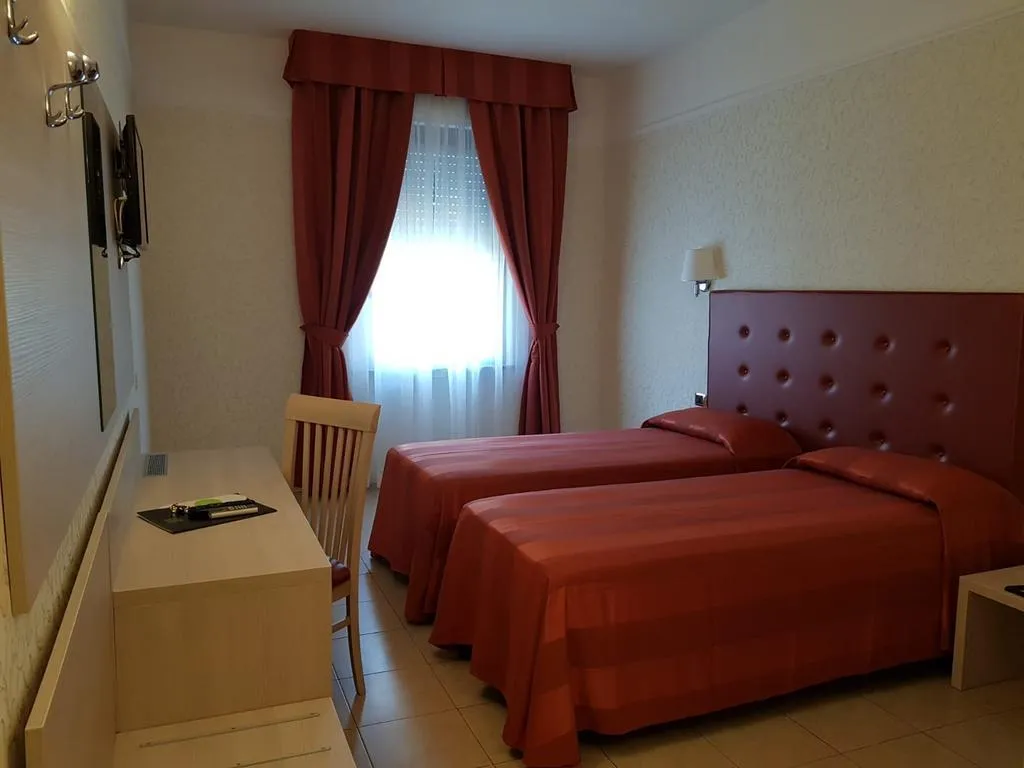 TWIN STANDARD Room, Villa Rosa, Rome