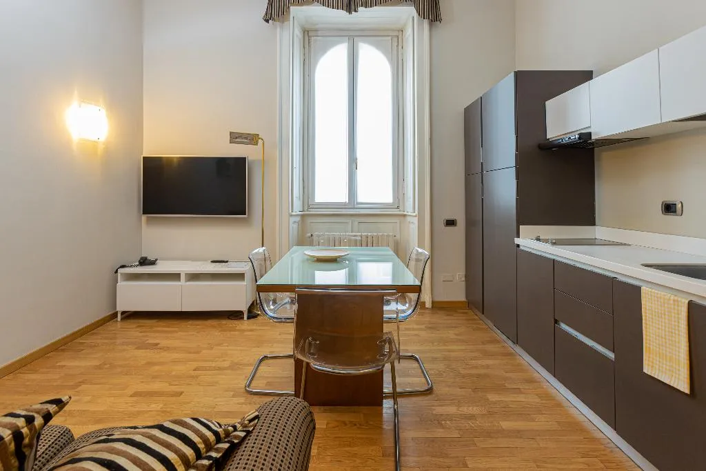 APARTMENT CAPACITY 3 Room, Residence de la Gare, Milan