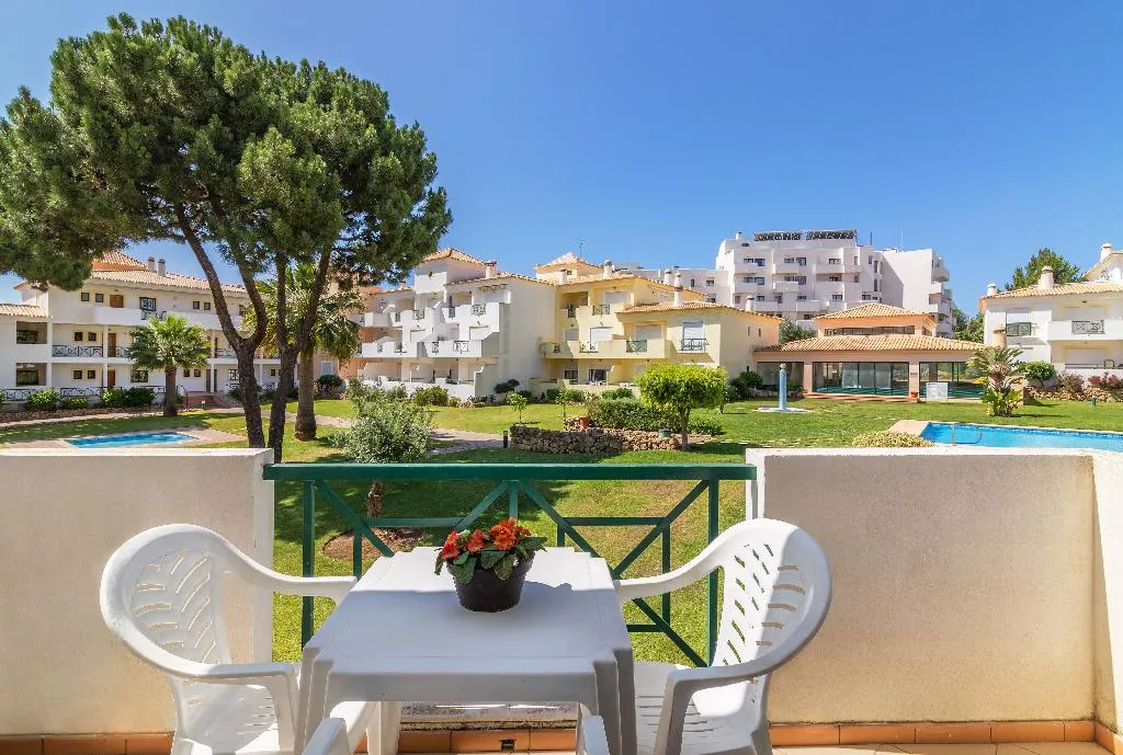 Terrace, Jardins Santa Eulalia by Garvetur, Algarve