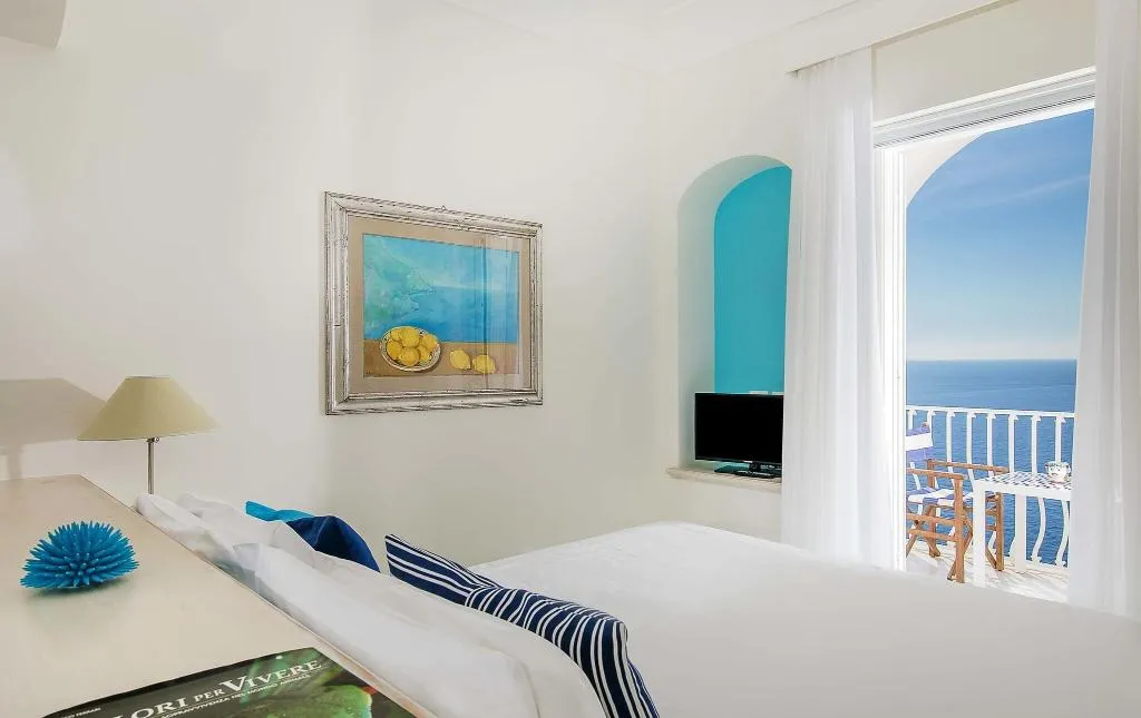 TRIPLE COMFORT SEA VIEW Room, Tramonto D'oro, Naples