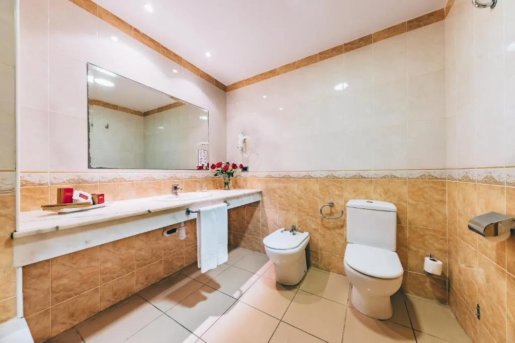 JUNIOR SUITE ONE BEDROOM Room, Grand Muthu Golf Plaza Hotel & Spa, Tenerife