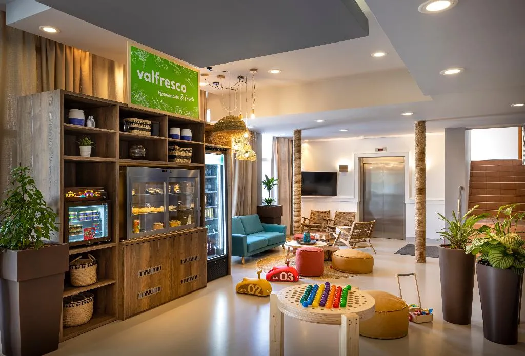 Bar, Sunny Baška Residence (ex Zvonimir), Split