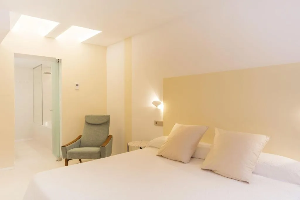 Room, Fonda Llabres Hotel Boutique, Majorca