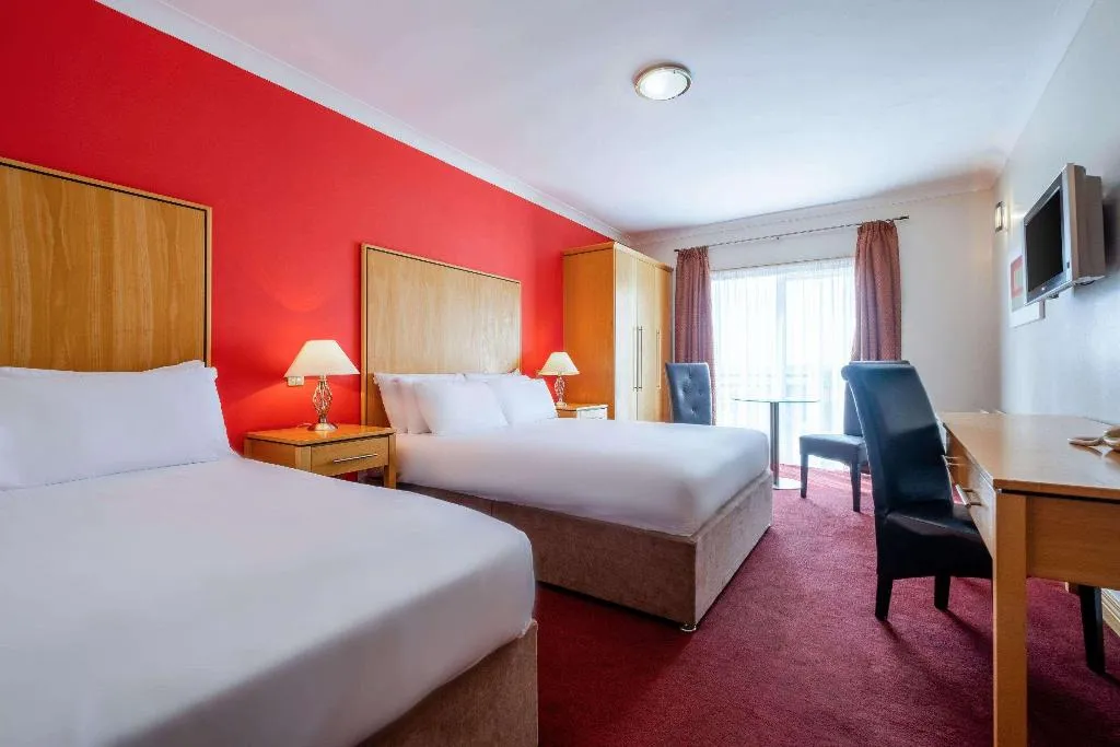 TRIPLE CAPACITY 3 Room, Quality Hotel and Leisure Center Youghal, Cork
