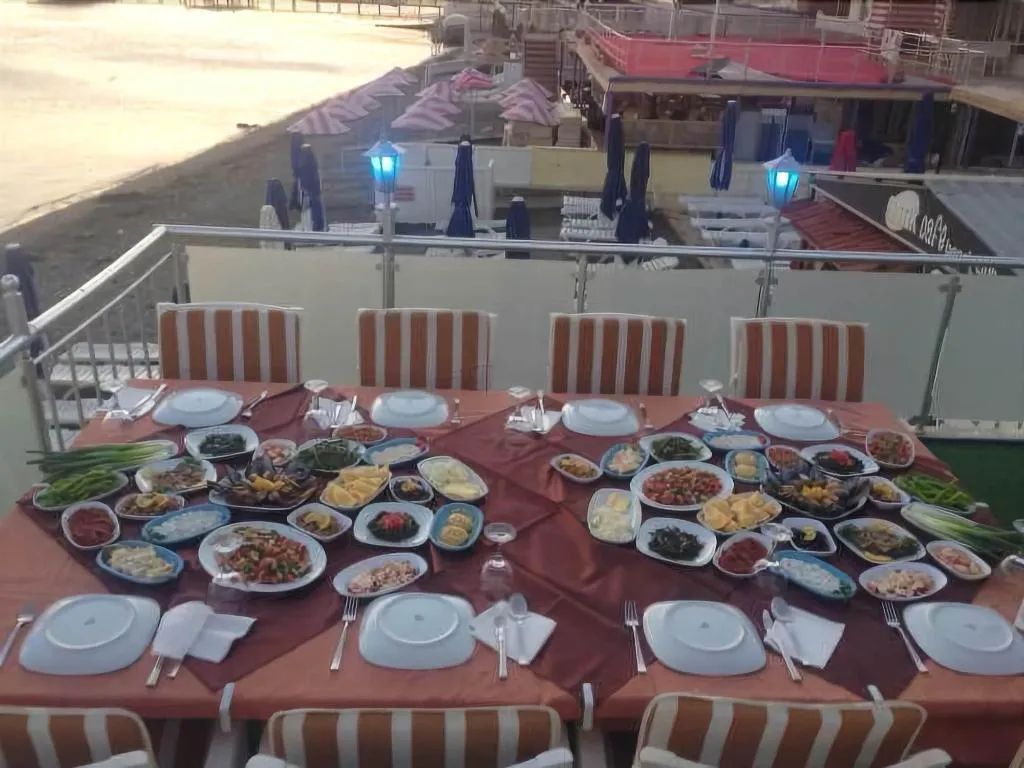 Restaurant, Kutlugun Sahil Otel, Izmir
