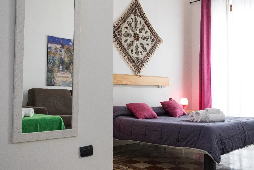 Room, B&B Ai Tintori, Palermo