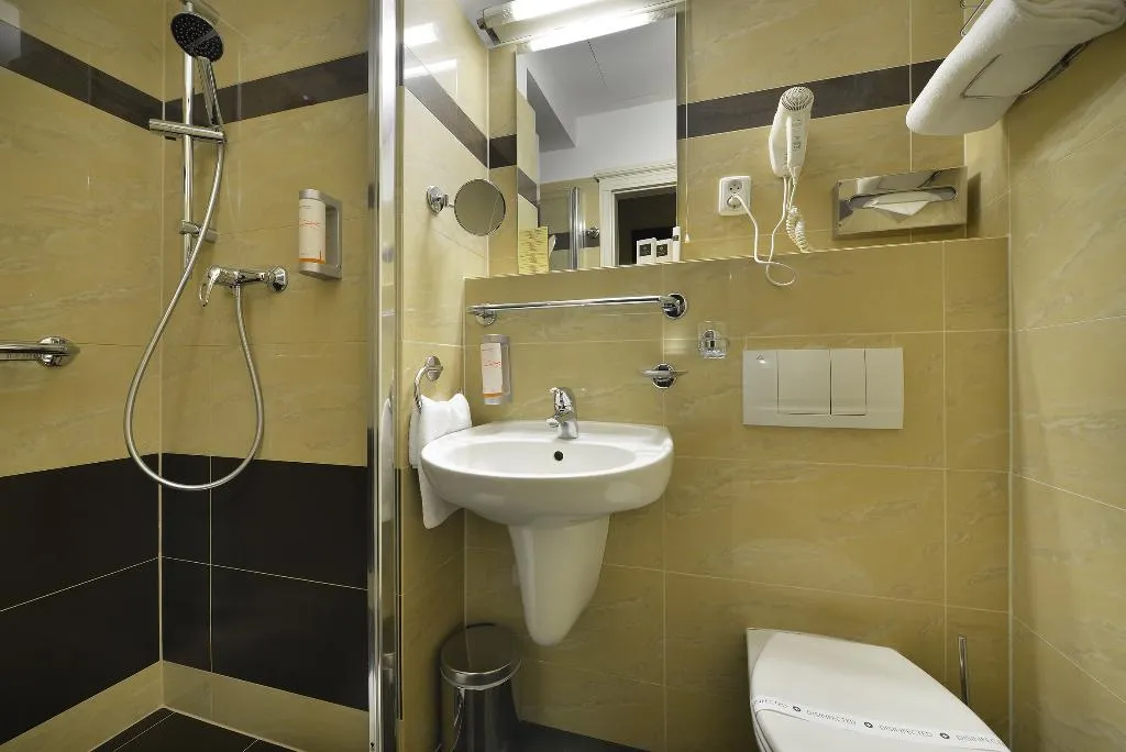 Room, Certovka, Prague