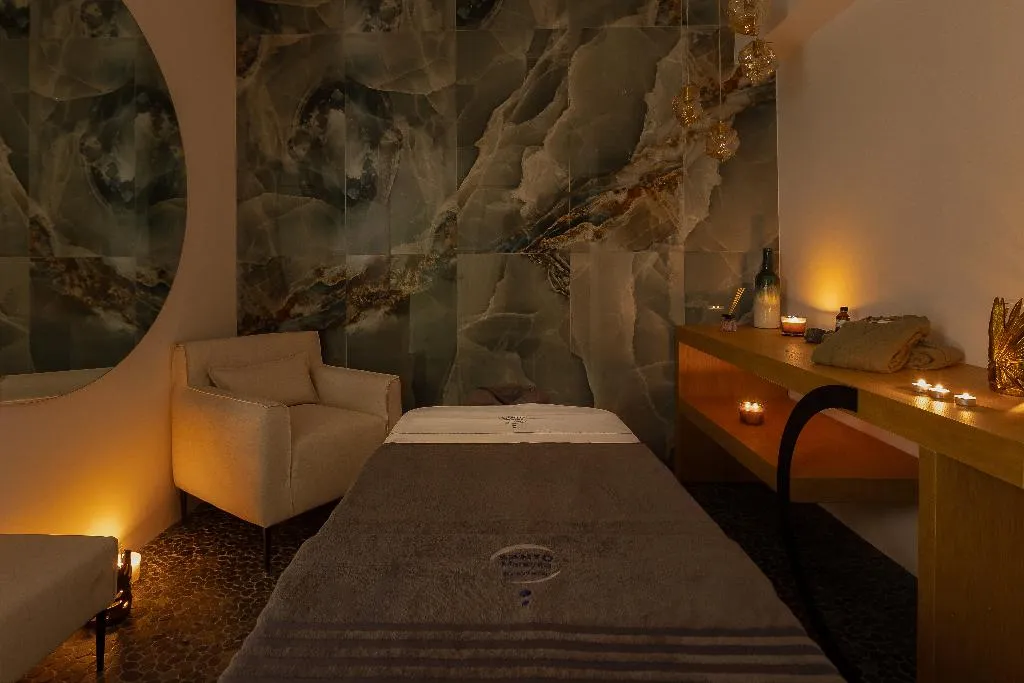 Sports and Entertainment, Santo Mangata Boutique Hotel & Spa, Santorini