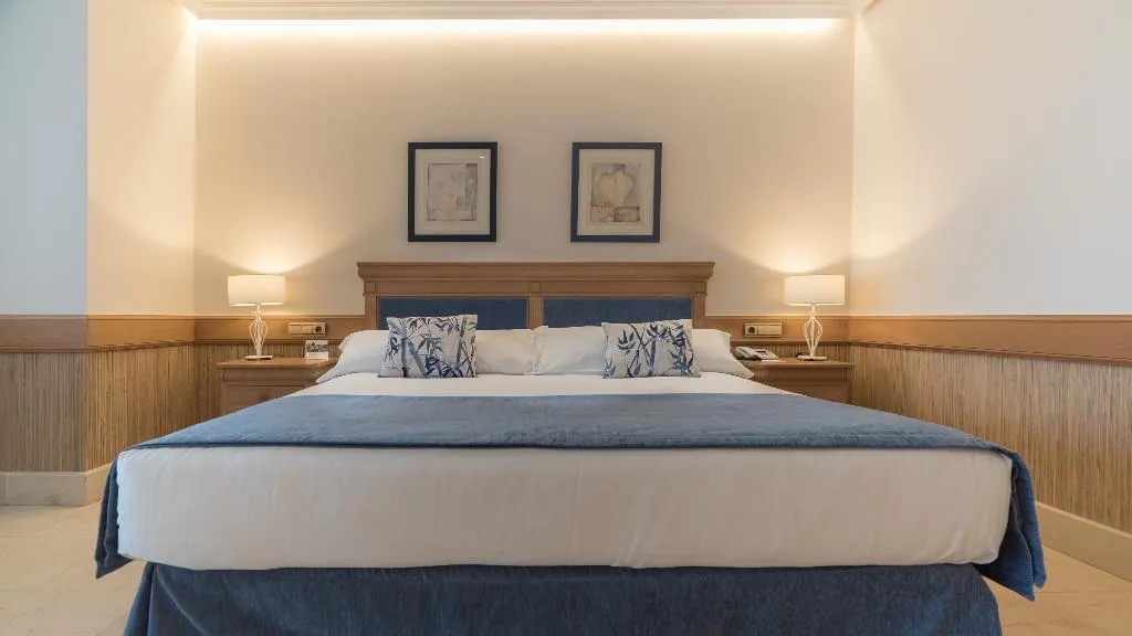 DOUBLE SINGLE USE SUPERIOR WITH VIEWS Room, SH Villa Gadea, Costa Blanca