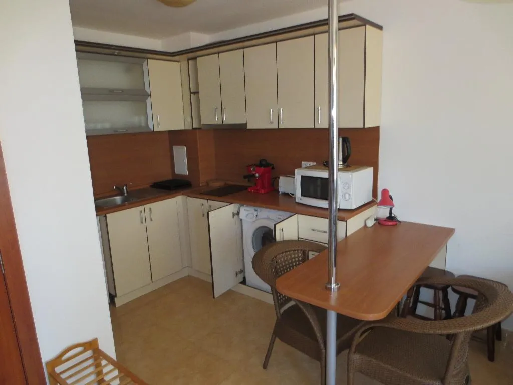 STUDIO STANDARD Room, Etara III, Bourgas