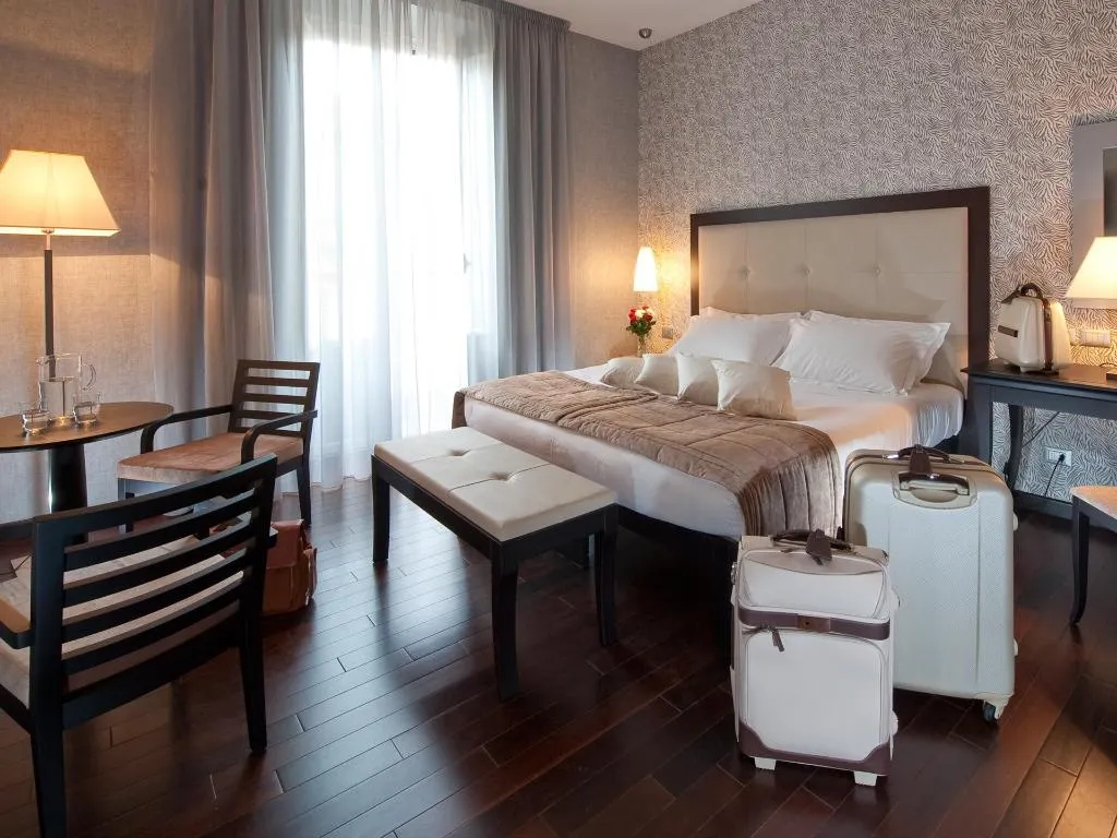 Room, c-hotels Fiume, Rome