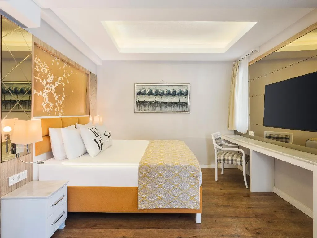 DOUBLE SINGLE USE LAKE VIEW Room, Selectum Family Comfort Side (ex. Lyra Resort), Antalya