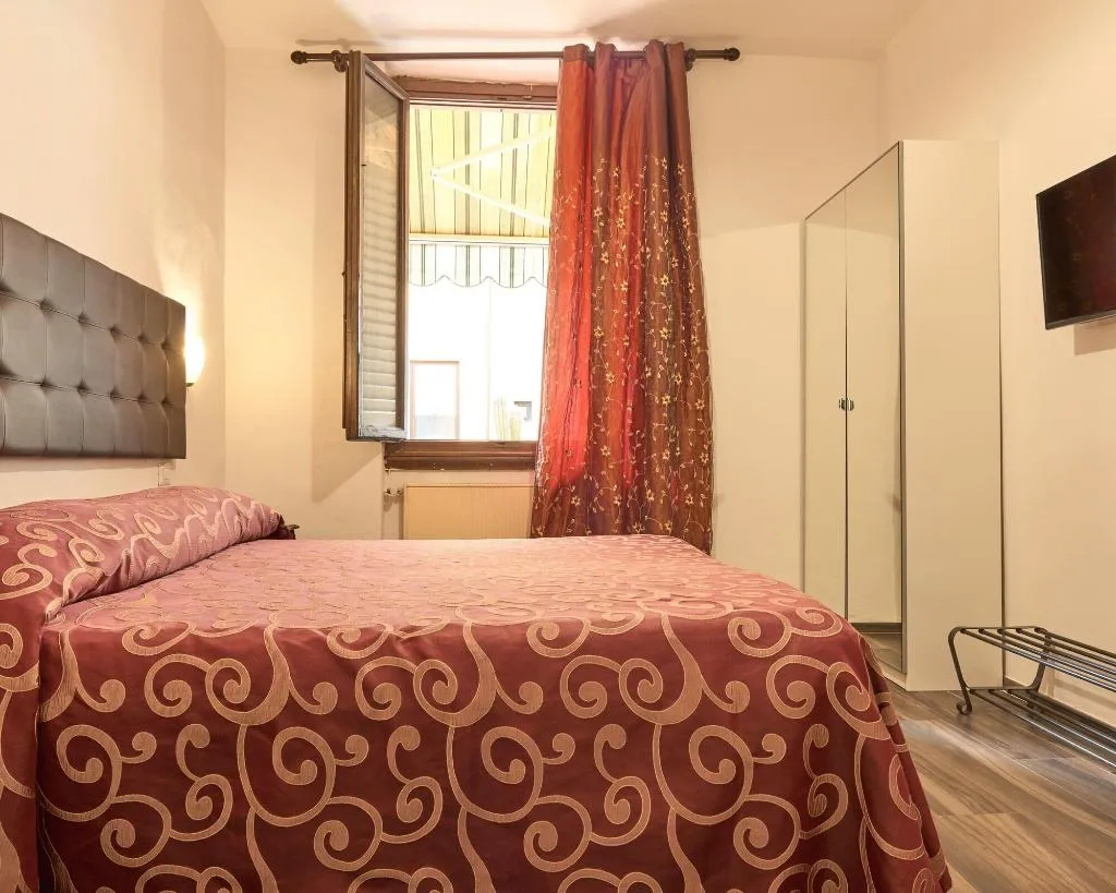 Room, Residenza Martin, Florence
