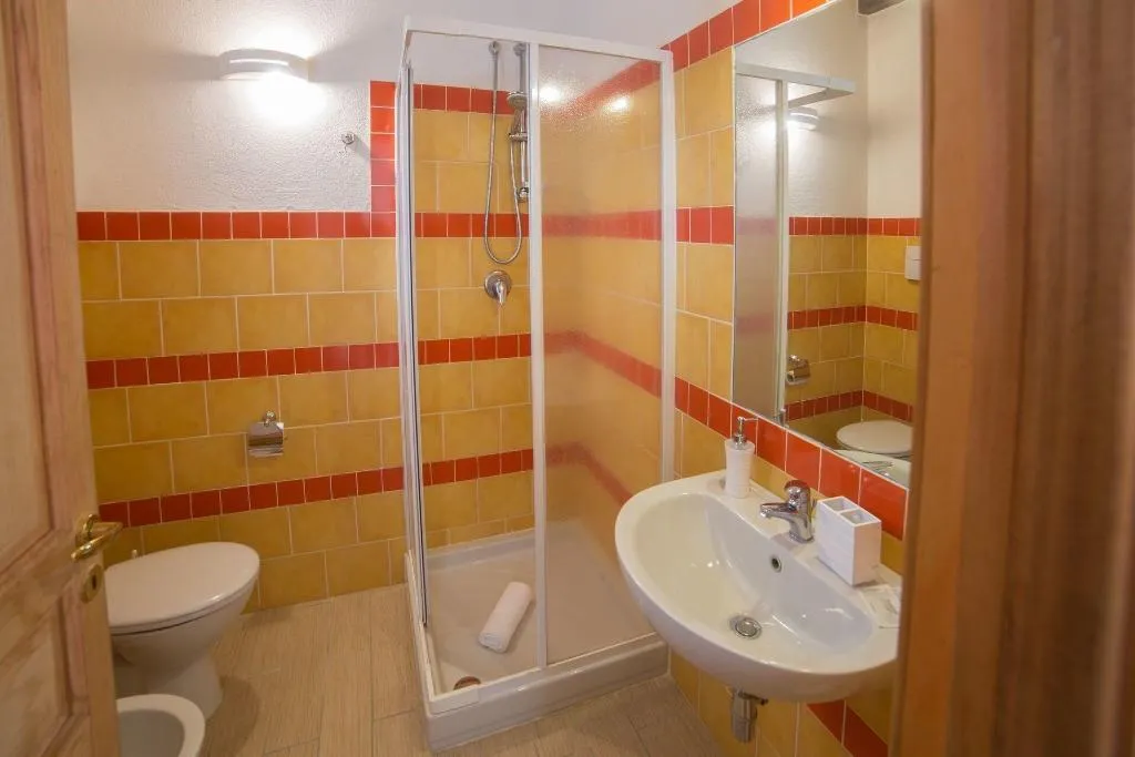 Room, Domus Olbia Inn, Olbia