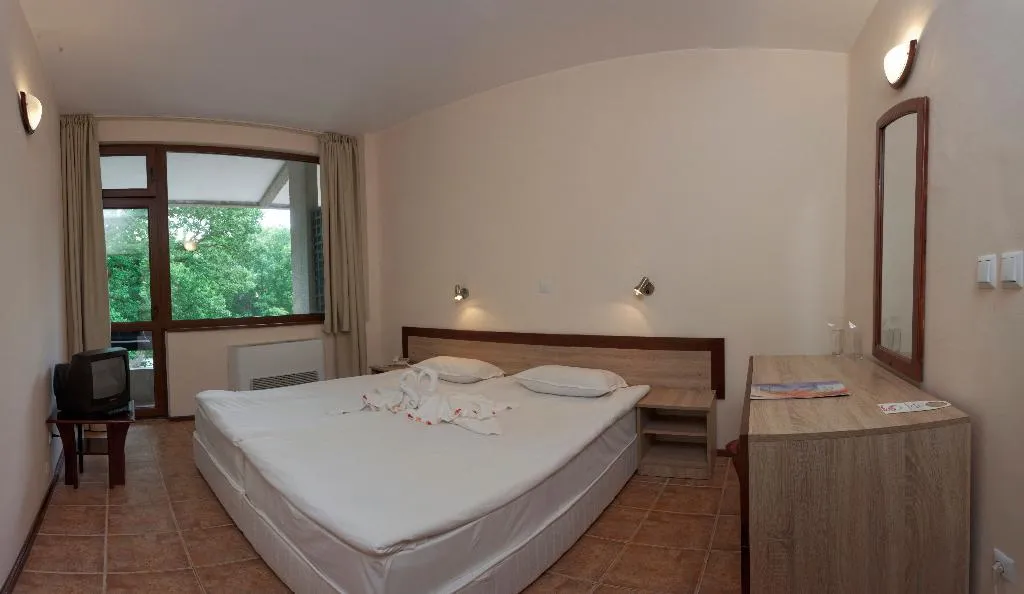 DOUBLE STANDARD Room, Hotel Preslav, Varna