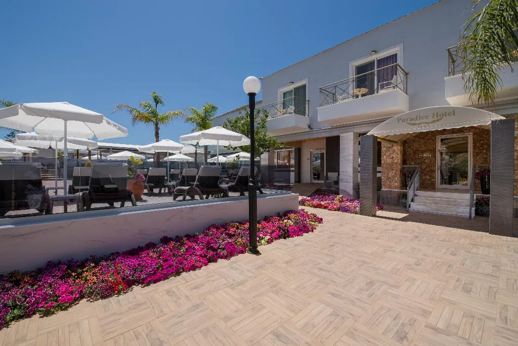 Terrace, Paradice Hotel Luxury Suites, Crete