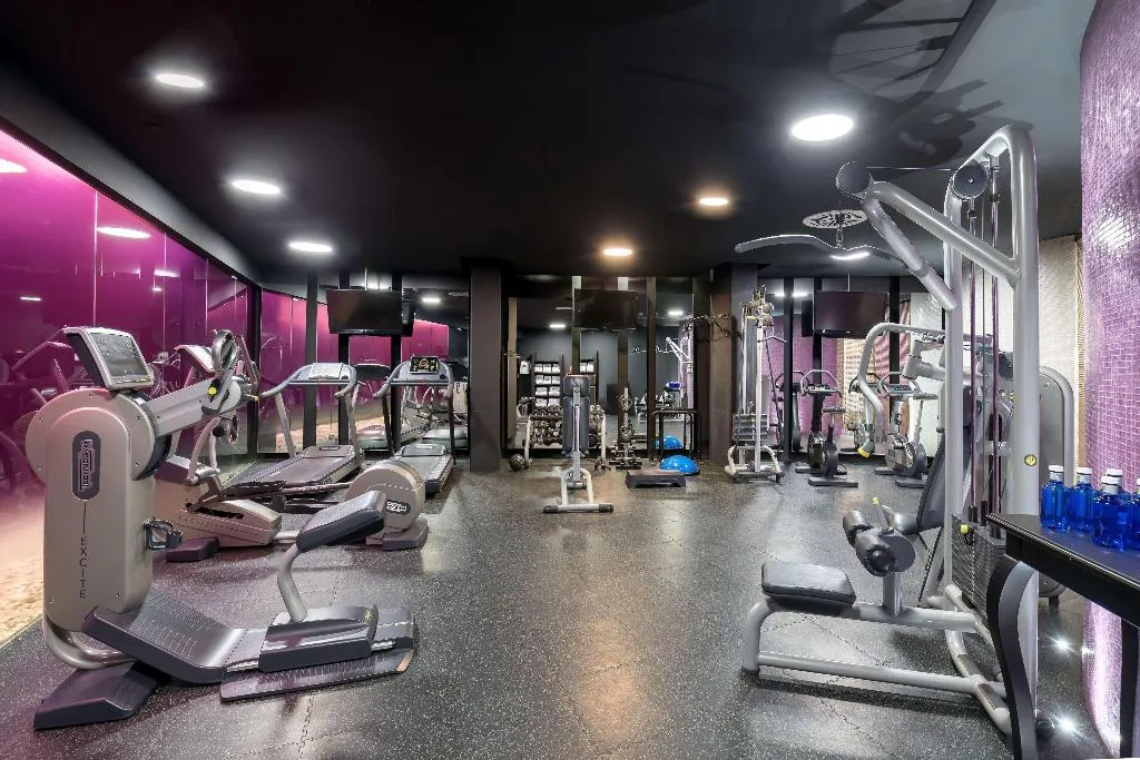 Sports and Entertainment, Barcelo Raval, Barcelona