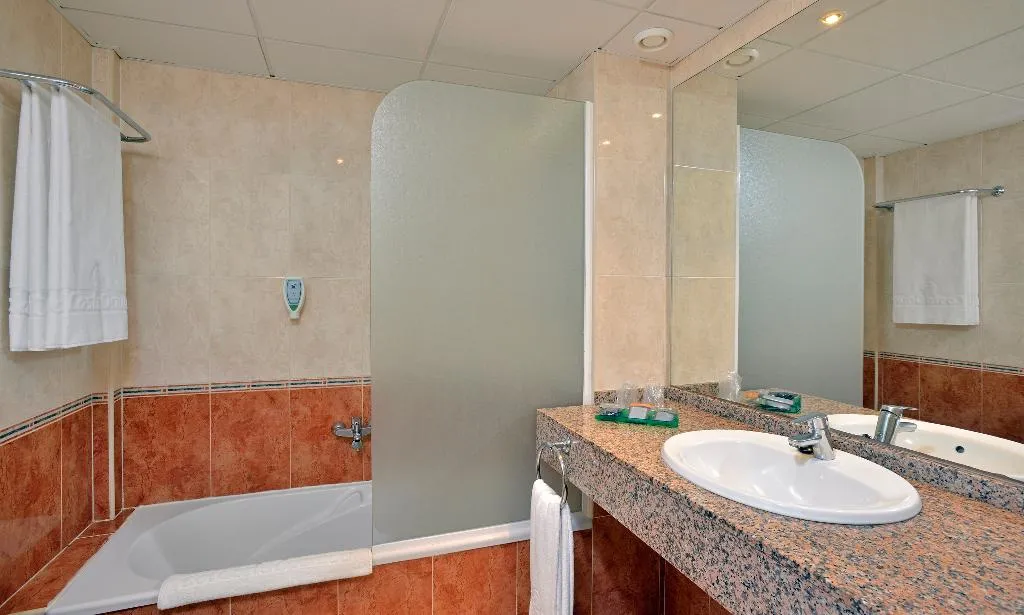 DOUBLE SINGLE USE STANDARD Room, Sol Costa Daurada, Costa Dorada