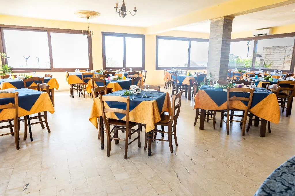 Restaurant, Triscinamare Hotel Residence, Palermo