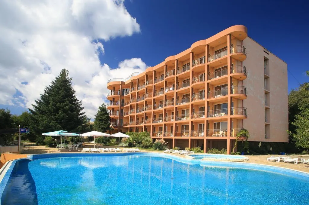Pool, Bona Vita, Varna