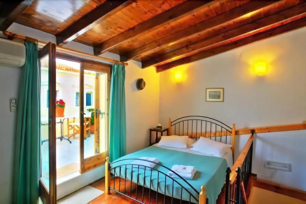 Room, Hera Studios, Crete